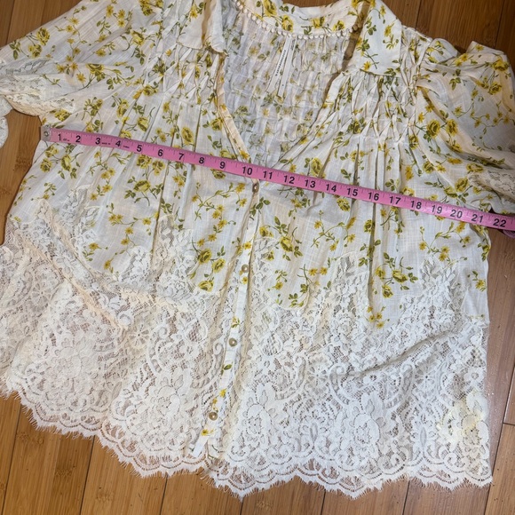 Anthropologie Ethereal Dainty Ditsy Floral Victorian Lace Cottage Blouse Size S - Picture 12 of 16